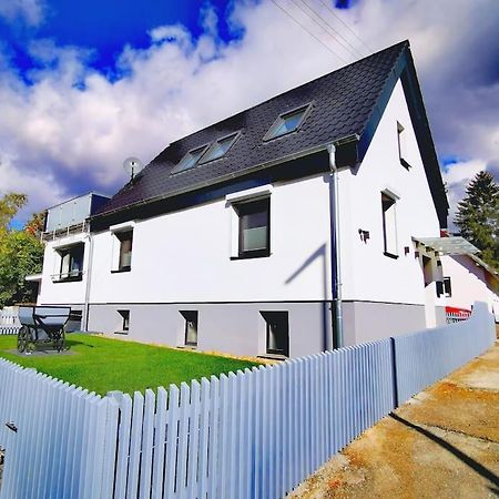 Ferienhaus Moni Gunningen Ngoại thất bức ảnh